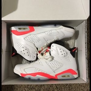Jordan Vl Infrared white